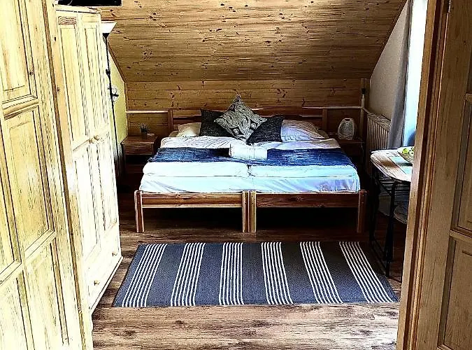 Inn Fakanalas Fogado