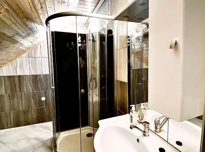 Fakanalas Fogado 宾馆 Pásztó