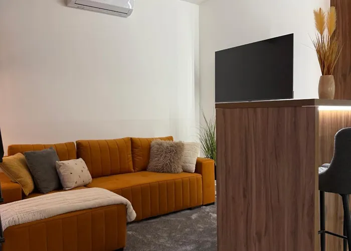 Fakanalas Fogado 宾馆 *